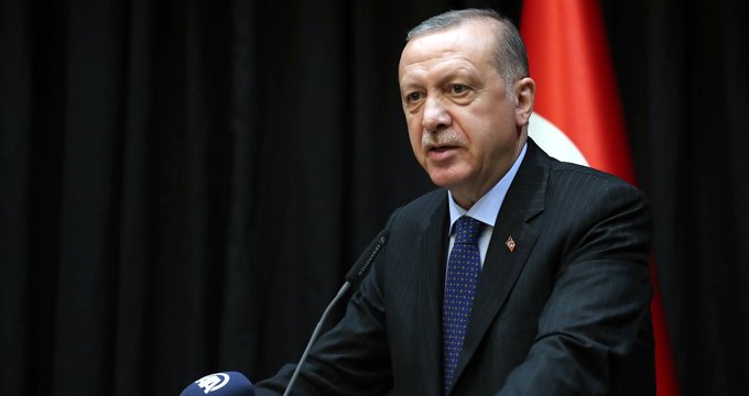 AK Parti İstanbul Milletvekili Mustafa Yeneroğlu'nun İstifa Ettiği İddia Edildi