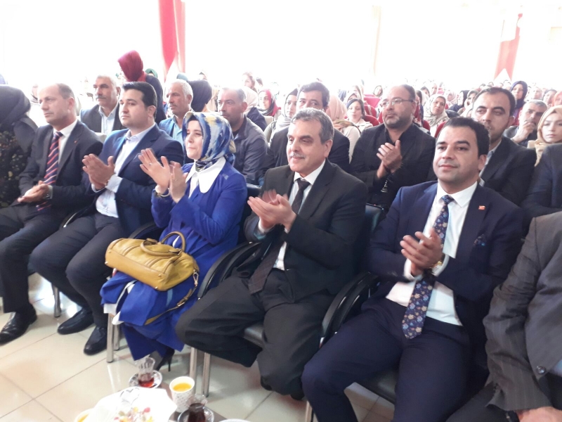 AK Parti Suruç Kadın Kolları kongresi gerçekleştirildi.