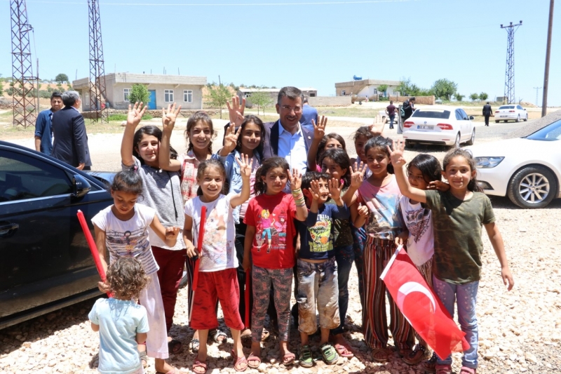 AK VEKİL CEVHERİ VE BAŞKAN BAYDİLLİ KIRSALDA DESTEK TURUNDA