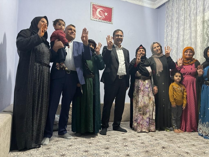 AKSAK, CEYLANPINARLI KANAAT ÖNDERLERİYLE BİR ARAYA GELDİ