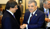 Ankara Kulislerini Hareketlendiren Dedikodu: Gül ve Davutoğlu Gizlice Görüştü!