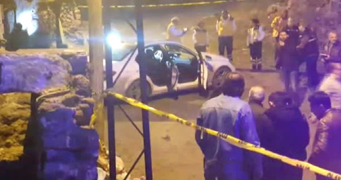 Ankara'da Kalaşnikofla Otomobili Taradılar: 2 Ölü var