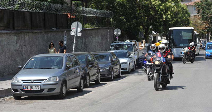 Ankaralılar Müjde! Otopark Fiyatları 24 Saat Boyunca 1 TL Olacak