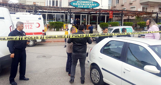 Antalya da İşten Çıkarılan Garson Dehşet Saçtı! Patronu ve 2 Garsonu Öldürüp İntihar Etti