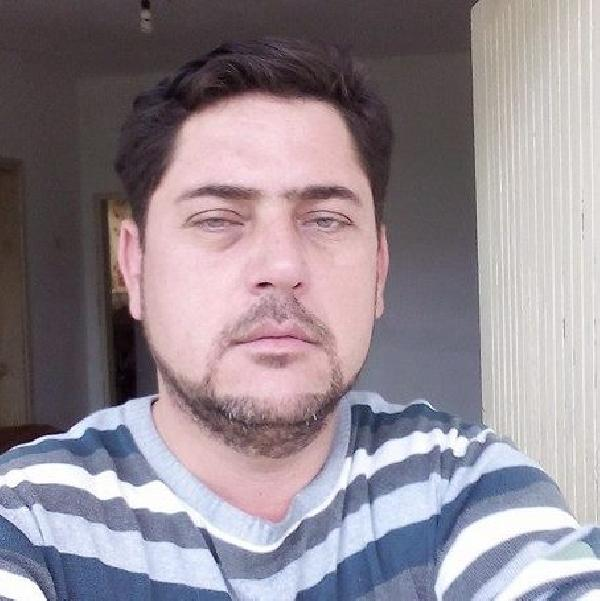 Antalya da Otomobil Parası Vermeyen Babasını Baltayla Öldürdü
