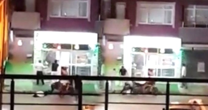 Bağcılar'da savaş gibi park kavgası: 2 ölü, 7 yaralı