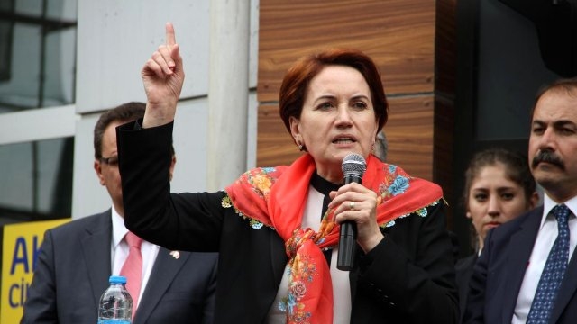 Bahçeli'nin Kendisi İçin Söyledikleri, Meral Akşener'i Şaşırttı