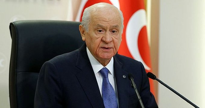 Bahçeli'nin sağlık durumunu özel kalem müdürü açıkladı: Üst solunum yolu enfeksiyonuna bağlı olarak ateş yükselmesi