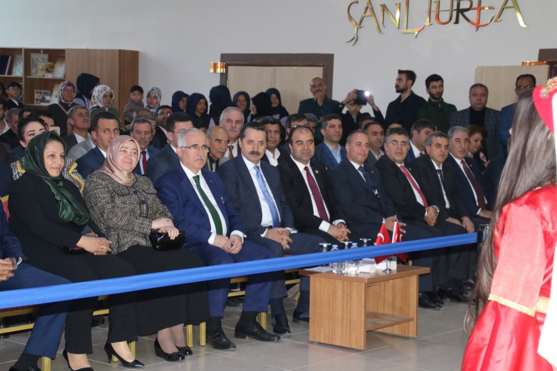 BAKAN ÇELİK ENGELLİLERLE KOORDİNASYON MERKEZİNİ AÇTI