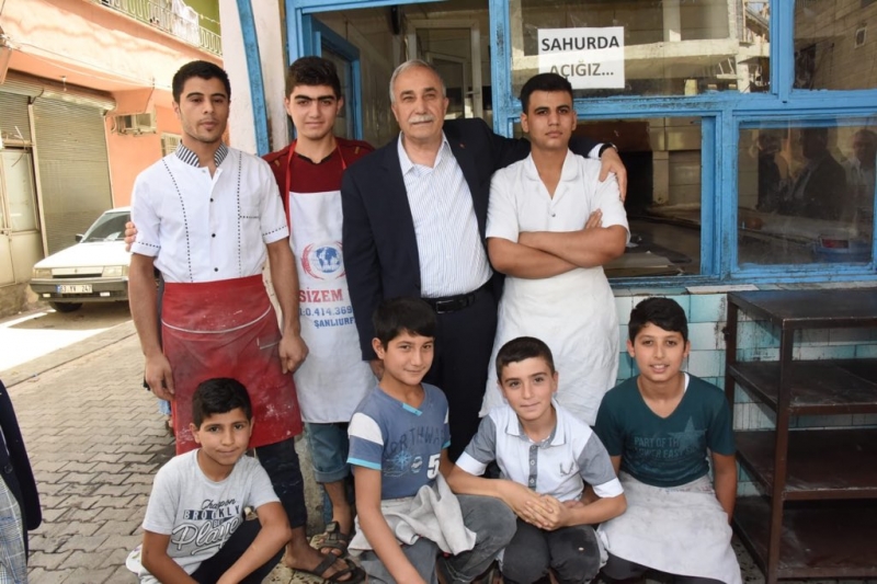 Bakan Fakıbaba Biz Hizmete Sevdalıyız