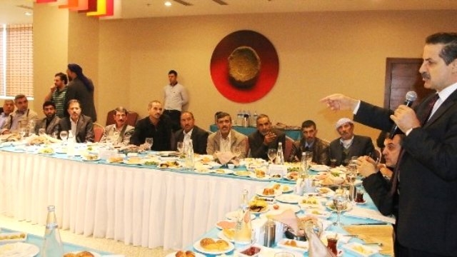 Bakan Faruk Çelik: 