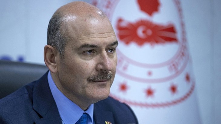 Bakan Soylu açıklama yaptı: Cezaevi aracının geçişi sırasında bir EYP uzaktan kumanda ile patlatıldı, failler aranıyor