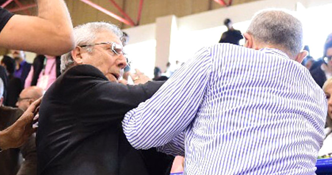 Bakanlık, Aziz Yıldırım'ın Rakip Başkana Saldırısıyla İlgili Soruşturma Başlattı