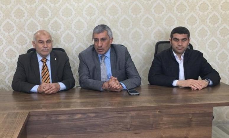 BAKKALLAR VE BAYİLER ODASI BAŞKANI Mehmet ALTUN VE YÖNETİMİ GELECEK PARTİSİNE HAYIRLI OLSUN ZİYARETİ