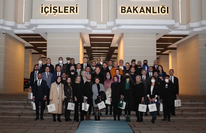 Barış Pınarı FM’den İçişleri Bakanı Soylu’ya Ziyaret