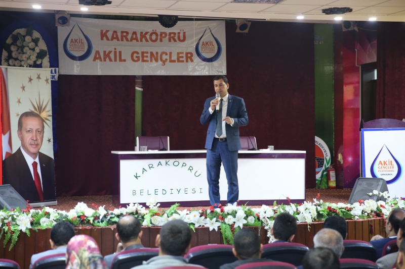 BAŞKAN BAYDİLLİ GENÇLERE EVET'İ ANLATTI