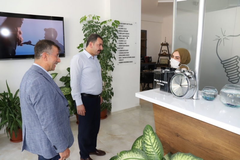 BAŞKAN BAYDİLLİ VE MİLLETVEKİLİ CEVHERİ’DEN ESNAFA ZİYARET