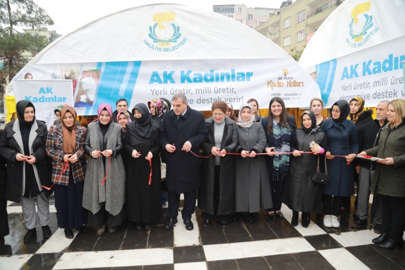 BAŞKAN BEYAZGÜL, AK KADINLARIN KERMESİNE KATILDI