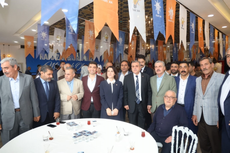 BAŞKAN BEYAZGÜL, AK PARTİ'NİN BAYRAMLAŞMA TÖRENİNE KATILDI