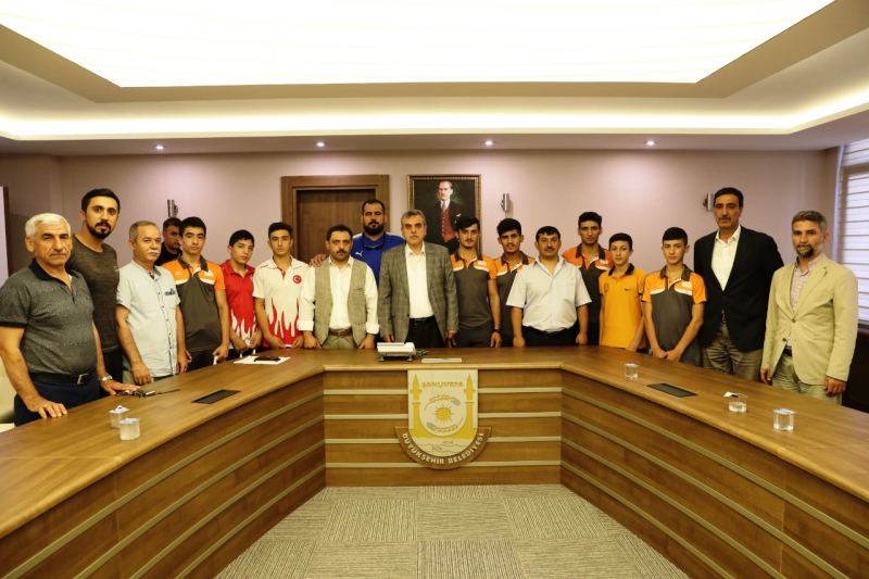 BAŞKAN BEYAZGÜL: ŞANLIURFA GENÇLİĞİ İLE GURUR DUYUYORUM