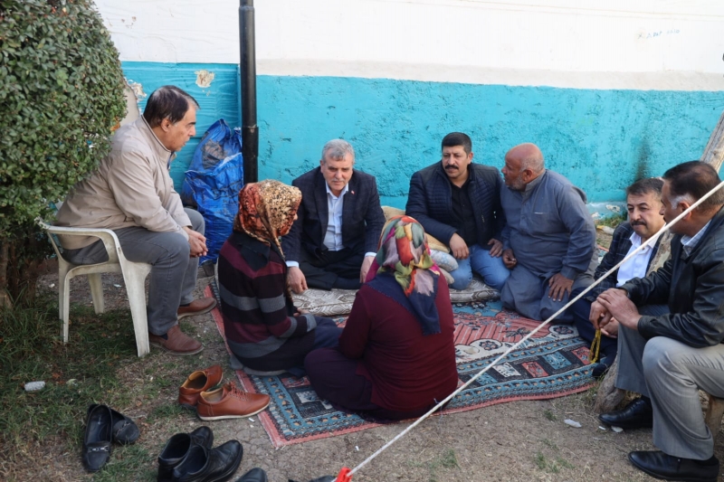 BAŞKAN BEYAZGÜL’DEN DEPREMZEDELERE ZİYARET