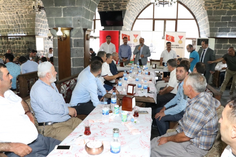 BAŞKAN ÇİFTÇİ, MUHTARLARIN TALEP VE ÖNERİLERİNİ DİNLEDİ