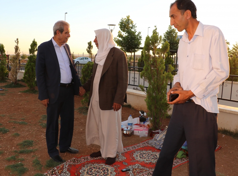 BAŞKAN DEMİRKOL, HASTA YAKINLARIYLA BİR ARAYA GELDİ