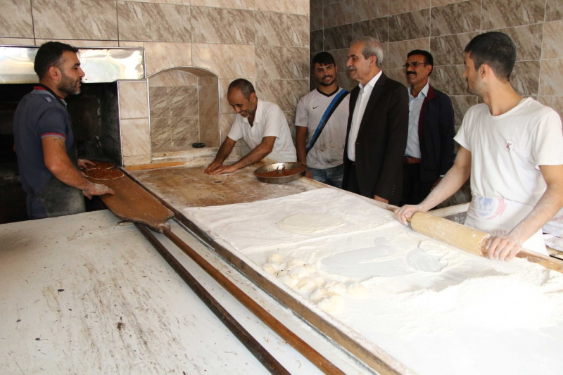 BAŞKAN DEMİRKOL, PAZAR MESAİSİNİ KIRSALDA GEÇİRDİ