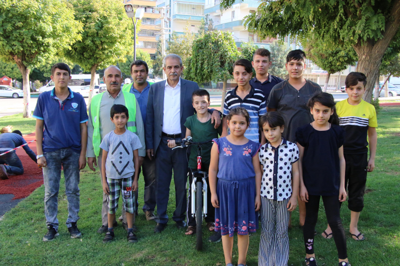 BAŞKAN DEMİRKOL: YEMYEŞİL HALİLİYE İÇİN ÇALIŞIYORUZ