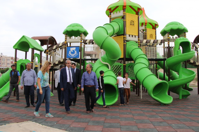 BAŞKAN DEMİRKOL: YENİ PARKLARI HALİLİYE’YE KAZANDIRIYORUZ
