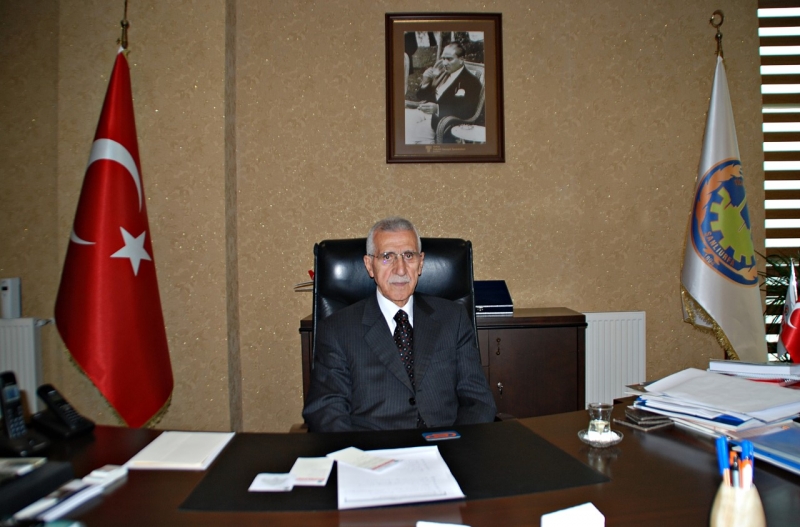 BAŞKAN DEMİRKOL “YERLİ OTOMOBİL ÇAĞRIMIZI YİNELİYORUZ”
