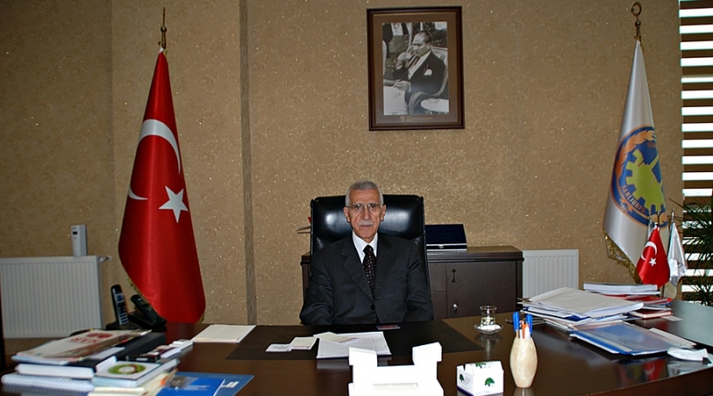 BAŞKAN DEMİRKOL “YERLİ OTOMOBİL SEKTÖRÜ BİR BÖLGEYE SIKIŞTIRILMASIN”