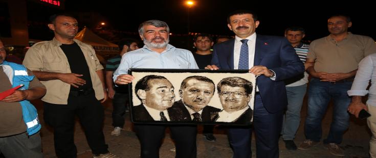 BAŞKAN EKİNCİ, ‘’DEMOKRASİ NÖBETİMİZ DEVAM EDİYOR’’