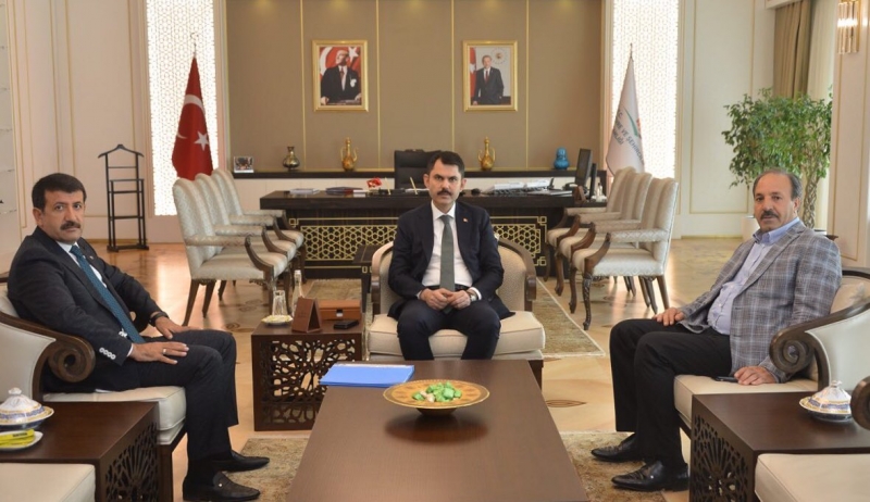BAŞKAN EKİNCİ, KENTSEL DÖNÜŞÜMÜ MASAYA YATIRDI.