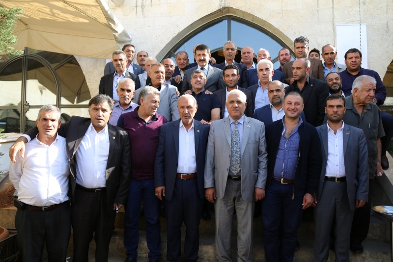 BAŞKAN EKİNCİ MERKEZ MAHALLE MUHTARLARIYLA BİR ARAYA GELDİ
