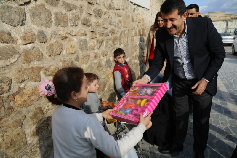 BAŞKAN EKİNCİ TALEPLERİ BİR BİR KARŞILAMAYA DEVAM EDİYOR.