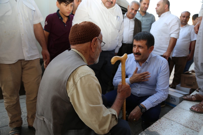 BAŞKAN EKİNCİ VATANDAŞLARLA BİR ARAYA GELMEYE DEVAM EDİYOR.