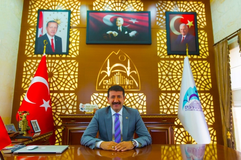 BAŞKAN EKİNCİ’DEN MEVLİD KANDİLİ MESAJI