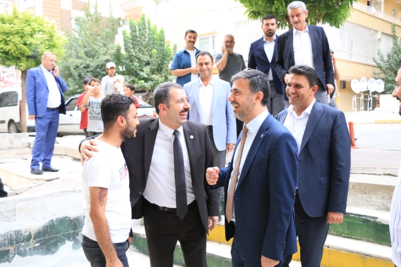 Başkan Kırıkçı ve Teşkilatından Karaköprü’ye Çıkarma