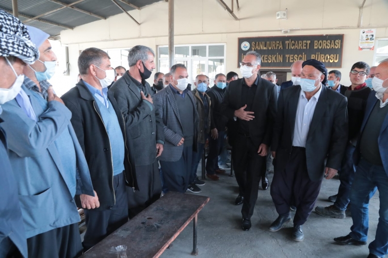 BAŞKAN KUŞ, ESNAFI DİNLEYİP, TALEPLERİNE YERİNDE ÇÖZÜMLER ÜRETİYOR.