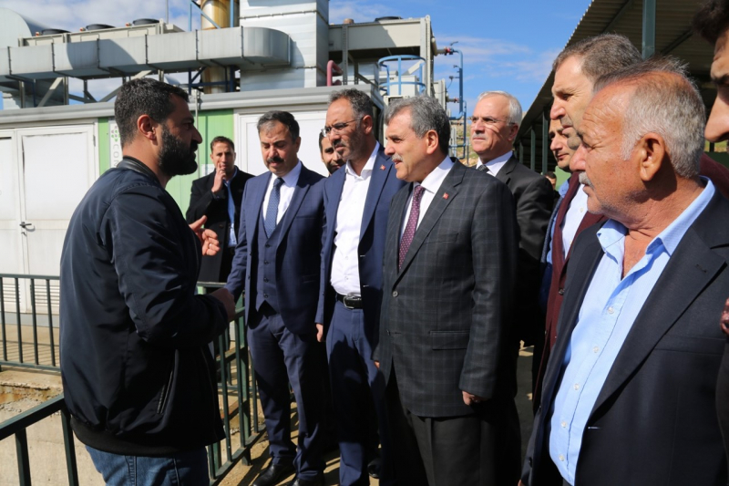 BAŞKAN KUŞ VE BAŞKAN BEYAZGÜL’DEN YENİCE’DEKİ ÇÖP KOKUSUNA MÜDAHALE