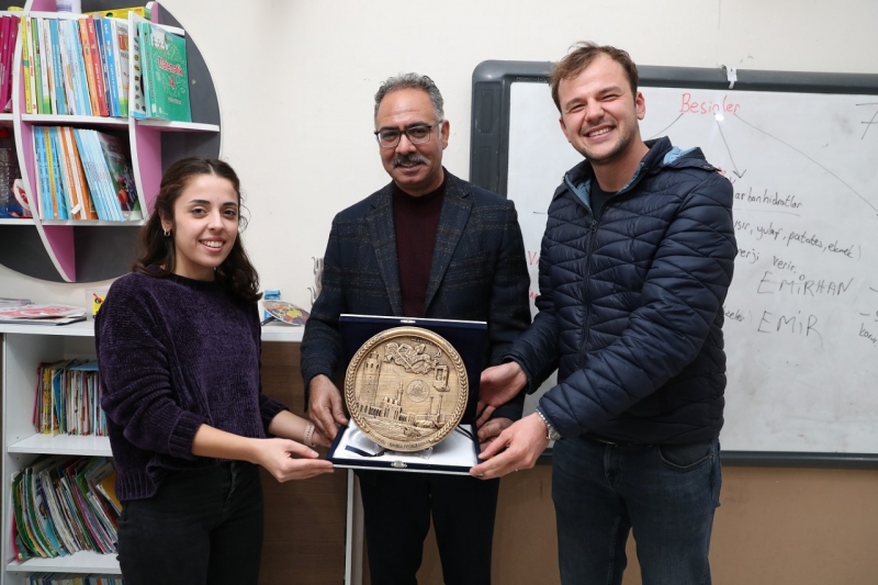 Başkan Kuş’tan Öğretmenlere Sürpriz Ziyaret