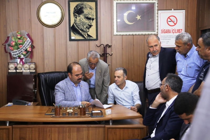 BAŞKAN NİHAT ÇİFTÇİ 24 HAZİRAN ÇALIŞMALARINI CEYLANPINAR'DA SÜRDÜRDÜ
