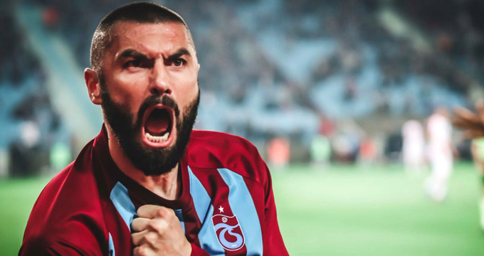 Beşiktaş, Burak Yılmaz'ın Transferi İçin Trabzonspor'la Anlaştı