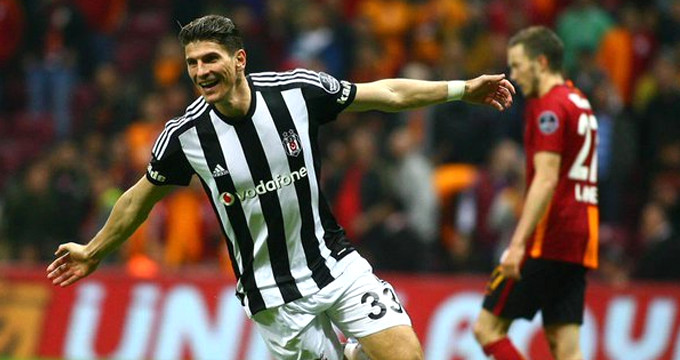 Beşiktaş, Galatasaray'ı 1-0 Yendi