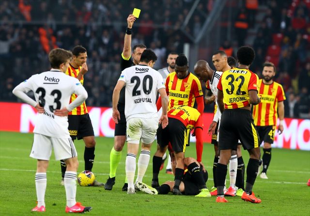 Beşiktaş, Göztepe maçında kural hatası yapıldığı gerekçesiyle TFF'ye başvurdu