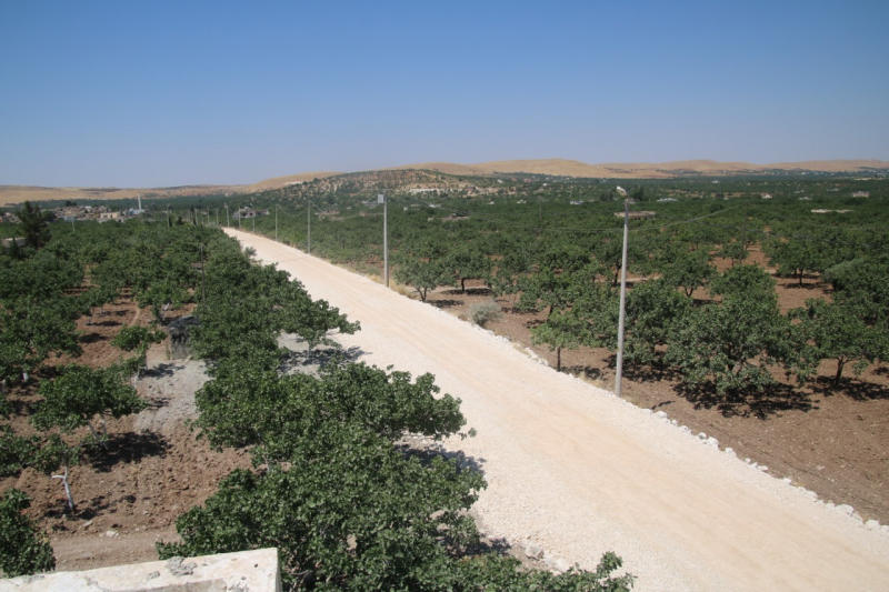 BEYAZGÜL TALIMAT VERDİ, KIRSALDA 3 AYDA 412 KM YOL YAPILDI