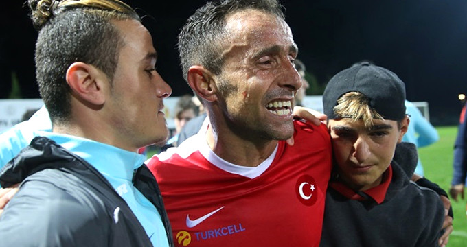 Bir Bacağını Vatan İçin Kaybeden Osman Çakmak, Diğer Bacağıyla Türkiye'yi Şampiyon Yaptı