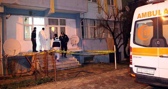 Bolu'da Cani Koca, 4 Çocuk Annesi Eşini Boğazını Keserek Öldürdü