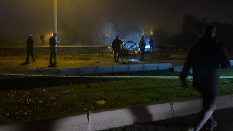 Diyarbakır'da polis aracına bombalı saldırı: 8'i polis 9 kişi yaralandı, 2 gözaltı var